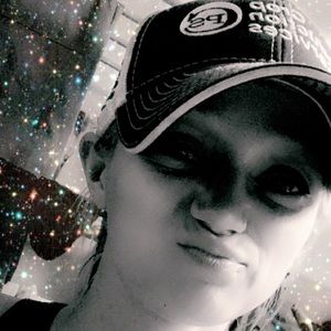 Meet your Posher, Cierra